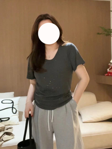 大码女装夏季新款细闪闪简约短袖打底T恤女圆领宽松显瘦时尚上衣