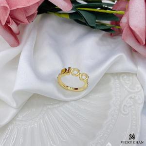 2022新款黄铜镀金镶钻镂空字母戒子简约时尚气质感网红食指戒指环