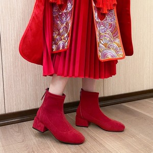 冬季婚鞋女2022新款红色结婚秀禾低跟孕妇平底大码新娘秋冬红鞋