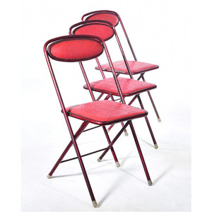 老式铁折叠钢管椅皮面上海产文革旧椅子结婚喜宴红色摆设古旧舒适