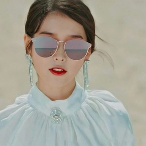 vedi vero宋慧乔同款女墨镜韩国iu李知恩ve920链条太阳镜时尚洋气