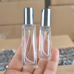 5ml10ml20ml30ml新款香水分装瓶旅行便携式喷雾玻璃空瓶迷你
