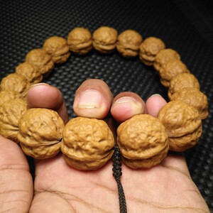 云南野生铁核桃手串手持18颗,皮质好油性大易上色,文玩核桃