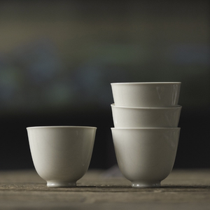 草木灰钟形品茗杯中式品茗杯 茶杯 专用杯 主人杯 陶瓷杯茶室家用