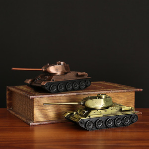 金属军事坦克模型军迷收藏品办公室桌面部队小摆件装饰品男生房间