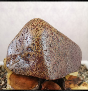 新疆天然戈壁石 新疆天宝花红伊丁石 金刚橄榄陨石 精品摆件原石