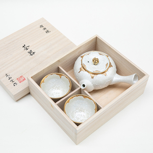 日本有田烧文山窑手绘珍珠白牡丹侧把手急须泡茶壶煎茶杯套装礼盒