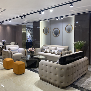 小套房客厅实木沙发