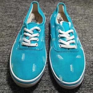 特惠vs女鞋青色字母涂鸦低帮百搭舒适轻便休闲平底板鞋帆布鞋38码