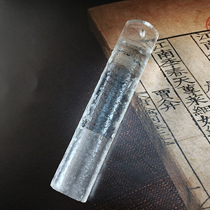 清代官造宫廷御用古法老琉璃 水晶白 老翎管帽管古董挂饰收藏孤品