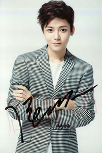 官方正品g-新款影星侯明昊亲笔签名-同学生日礼物送礼佳品珍藏