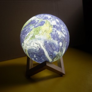 地球灯彩色3D地球摆件七彩发光星球送儿童节日创意礼物充电床头灯
