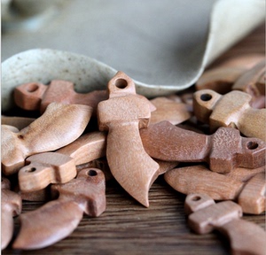 开光辟邪随身桃木小刀桃木雕刻工艺品镇宅保平安辟邪挂件