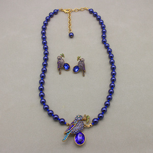 青岛饰品工厂直供海蒂款套装喜鹊项链耳钉高级蓝色琉璃珍珠镀老金