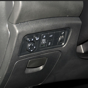 vou适用海马s5大灯调节开关高低防雾灯组合开关原厂14-17款青春版