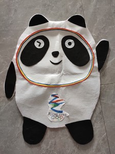 亲子手工熊猫diy环保服装时装秀演出服变废为宝废物利用创意