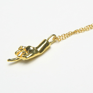 shark 萨刻 个性 中指 项链金手指日韩潮流百搭时尚全国包邮 原创