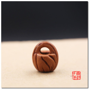 纯手工野生龙纹桃核雕刻精品 桃篮水桶款宝宝压惊