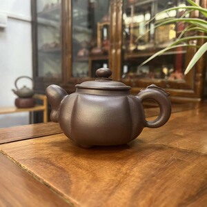 (逸茗居紫砂总汇)宜兴紫砂壶周小方儿子周聪全工原矿老紫泥静听壶