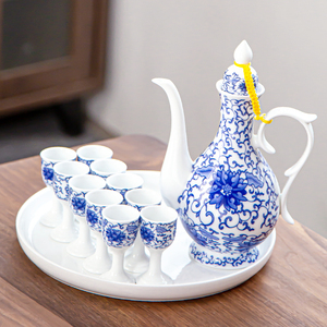 青花瓷酒具古风酒壶仿古陶瓷白酒杯中式高脚杯家用分酒器酒盅套装