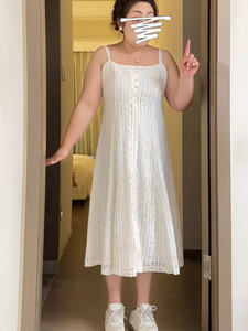 大码女装法式高级感白色吊带蕾丝裙夏季新款胖mm巨显瘦垂感连衣裙