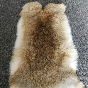 冬季整张兔毛汽车扶手箱垫护膝护腰皮草毛料保暖皮毛一体毛绒垫子