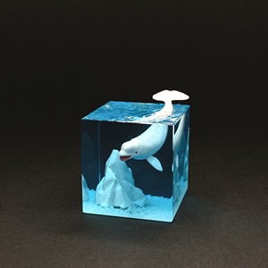 手工艺品滴胶树脂海洋白鲸创意生日礼物桌面摆件小夜灯车载装饰品