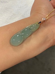 缅甸翡翠冰透福豆吊坠四季豆平安豆玉吊坠豌豆荚玉挂坠玉项链挂件