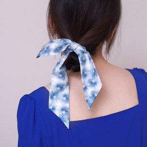 蓝色晕染发带女绑发扎染蝴蝶结头饰百搭打结兔耳朵铁丝外出发箍