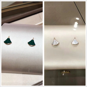 正品bvlgari 宝格丽耳钉 18k玫瑰金 镶钻白贝母 小裙子耳环 一对