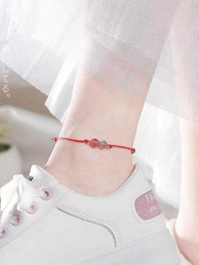 天然水晶草莓晶脚链女招桃花转运珠红绳韩版简约个性脚踝链森系