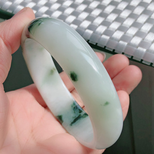 【南阳玉手镯翡翠】南阳玉手镯翡翠品牌,价格 - 阿里巴巴