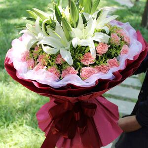 白合花束 百合花束图片高档