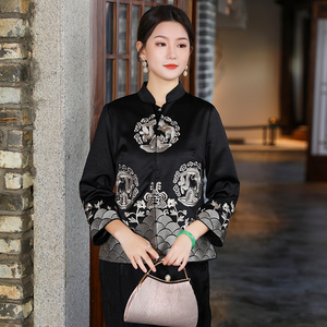 唐装古风上衣女中国风秋季短款复古刺绣开衫盘扣汉服外套国潮