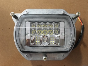 宁波拖拉机大灯