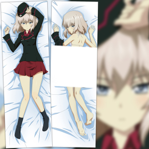 少女与战车抱枕