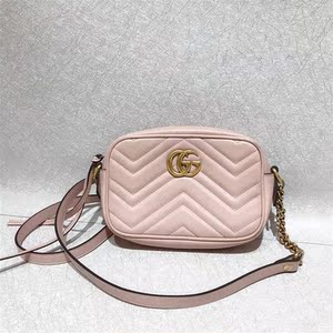 gucci粉色包包