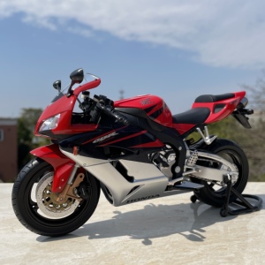 经典 1:10本田cbr1000rr仿真摩托车模型收藏摆件