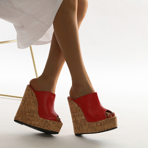 坡跟高跟鞋夜店