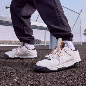 nike耐克官方dunk低帮男子运动鞋冬季新款胶底板鞋耐克大勾fb8894