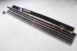 二手原装进口日本制  daiwa/达亿瓦  振出竿波纹中硬21尺6.3米