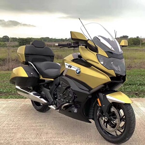 大踏排量板摩托车