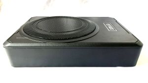 野马低音炮车载