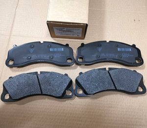 保时捷911刹车片