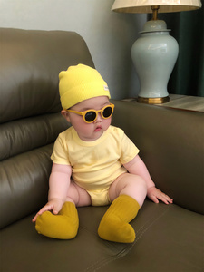 Didiroom 婴幼儿童白色宝宝百日拍照黄色短袖连体三角包屁衣哈衣