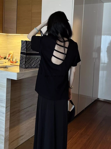 韩版气质大版正肩黑色短袖t恤女夏季小心机性感露背圆领宽松上衣
