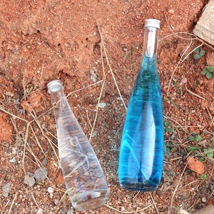 新款330ml水滴形厚底女士果酒瓶饮料瓶青梅酒瓶铝盖矿泉水玻璃瓶