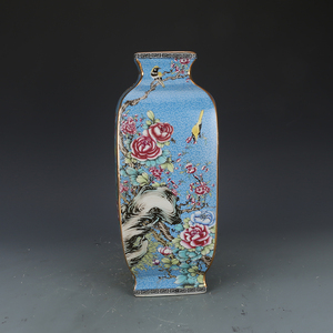 乾隆御蓝地粉彩描金花鸟四方瓶古董古玩收藏品真品景德镇仿古瓷器