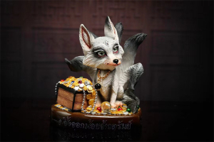 泰国佛牌 阿赞欧查 小狐狸 可爱摆件   四 个色