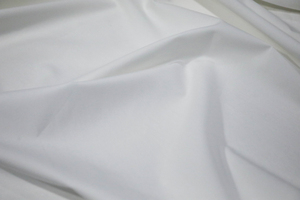 意大利原装进口A4纸白色高支高密细腻纯棉府绸面料设计师衬衫布料